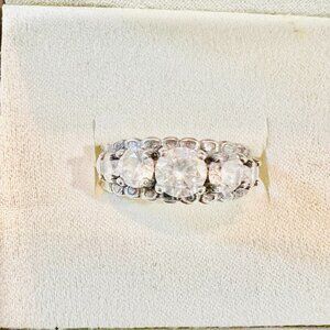 Vintage Sterling Silver Cubic Zirconia 5 Stone Ring